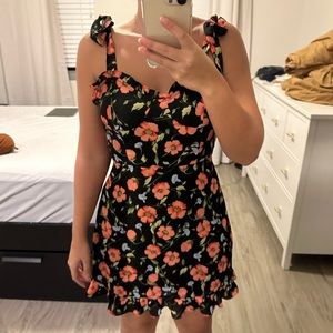 Floral Short Dress Shoulder Tie